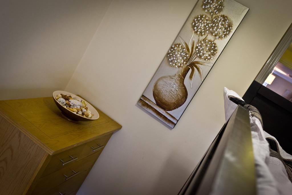 The Lindley Suite - Simple2Let Serviced Apartments Хаддерсфилд Номер фото